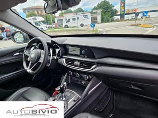 ALFA ROMEO Stelvio usata, con Sedili sportivi