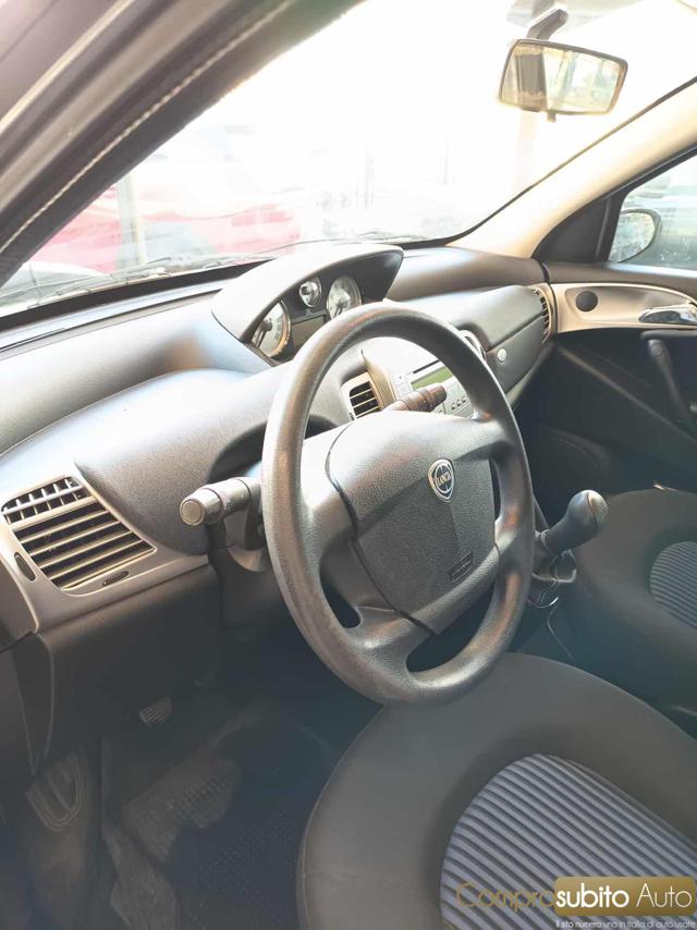 LANCIA Ypsilon usata 17