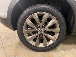 VOLKSWAGEN T-Roc usata, con Sedile posteriore sdoppiato