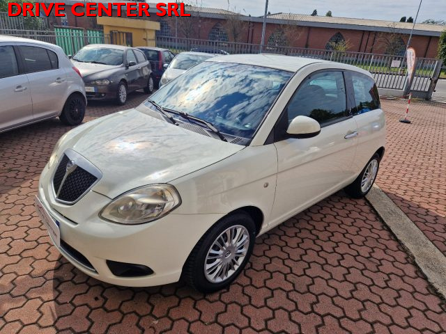 LANCIA Ypsilon usata, con ABS