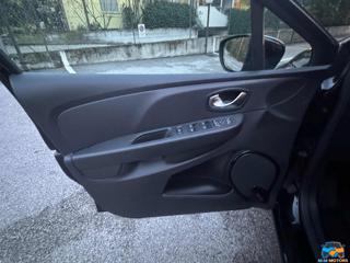 RENAULT Clio usata, con Controllo trazione