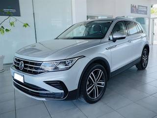 VOLKSWAGEN Tiguan 2.0 TDI 150 cv Elegance 4Motion DSG 36 mesi di gar