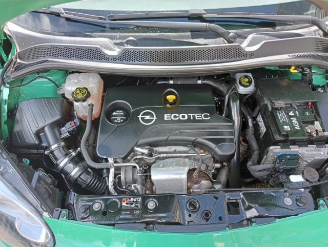 OPEL Adam usata, con Interni in pelle