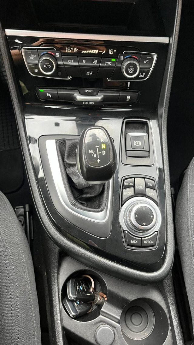 BMW 216 usata, con Bluetooth