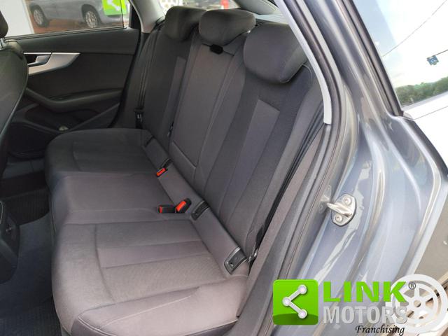 AUDI A4 usata, con Autoradio