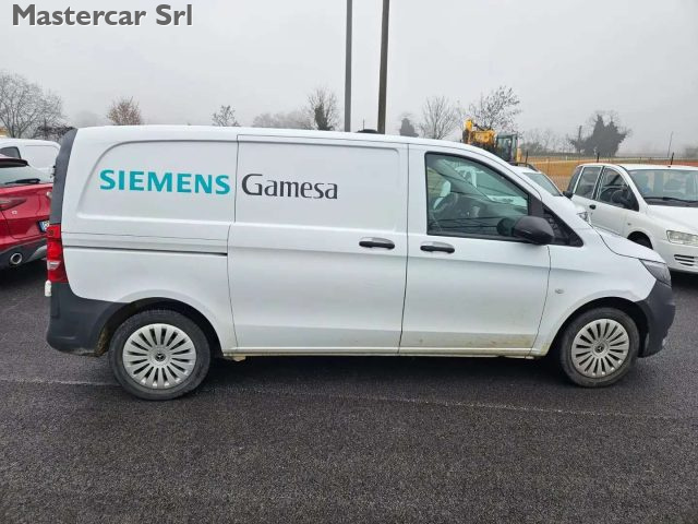 MERCEDES-BENZ Vito usata, con Chiusura centralizzata