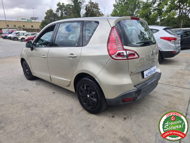 RENAULT Scenic usata, con Autoradio