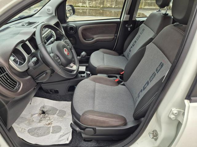 FIAT Panda Cross usata, con Chiusura centralizzata