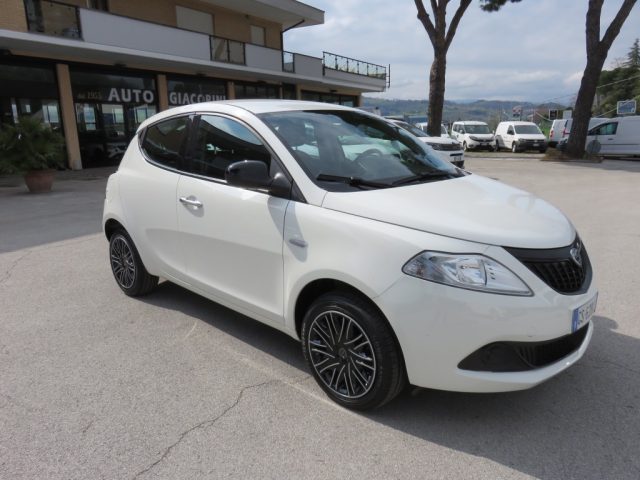 LANCIA Ypsilon usata, con ABS
