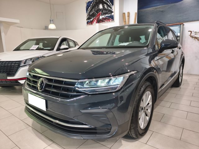 VOLKSWAGEN Tiguan usata, con Airbag laterali