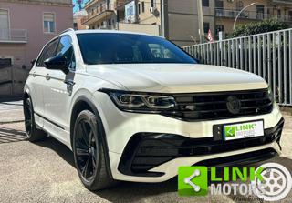 VOLKSWAGEN Tiguan usata, con Autoradio