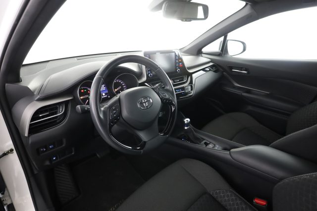 TOYOTA C-HR usata 1