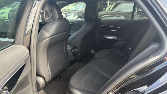 MERCEDES-BENZ E 220 usata, con Volante in pelle