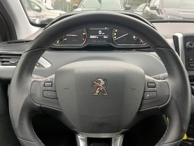 PEUGEOT 208 usata, con Boardcomputer