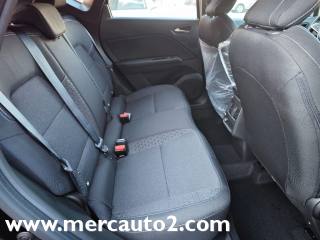 RENAULT Captur usata, con USB