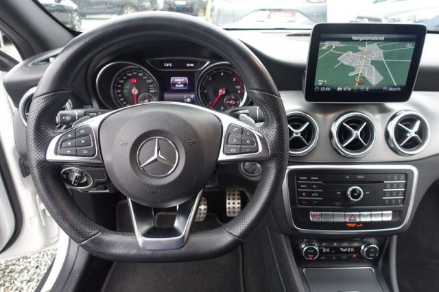 MERCEDES-BENZ GLA 220 usata, con Controllo trazione
