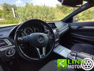 MERCEDES-BENZ E 220 usata, con Autoradio