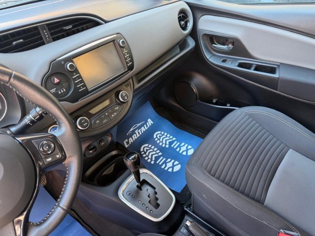 TOYOTA Yaris usata, con Fendinebbia