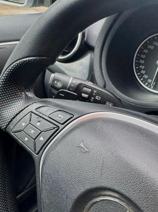 MERCEDES-BENZ B 180 usata, con Cruise Control