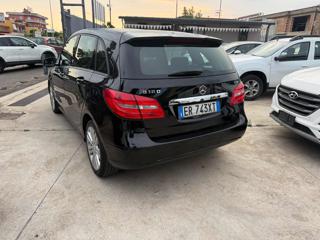 MERCEDES-BENZ B 180 usata, con Airbag Passeggero