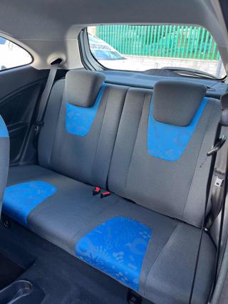 FORD Ka+ usata, con Chiusura centralizzata