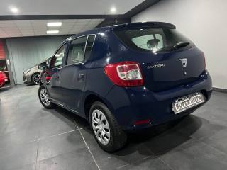 DACIA Sandero usata, con Autoradio