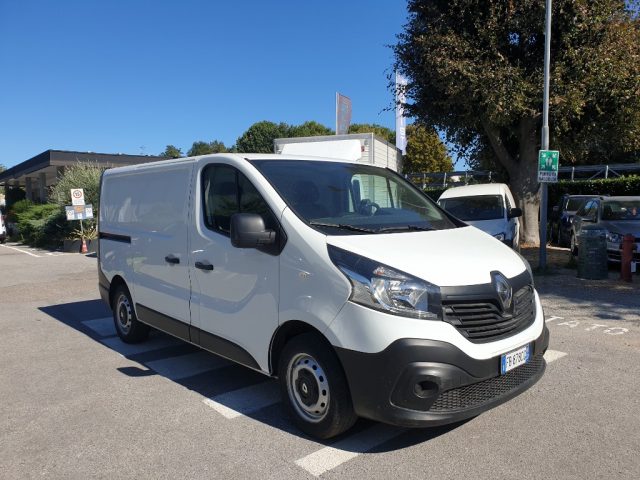 RENAULT Trafic usata, con ABS