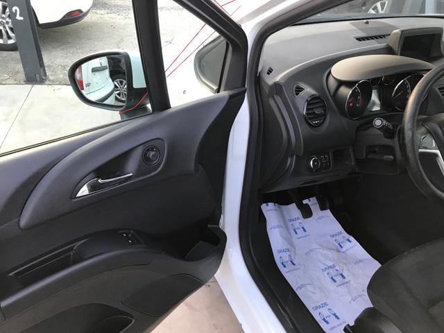 OPEL Meriva usata, con ESP