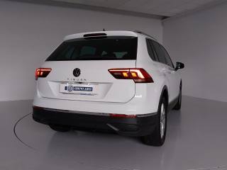 VOLKSWAGEN Tiguan usata, con Autoradio digitale