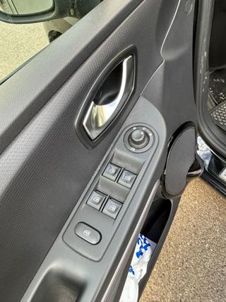 RENAULT Clio usata, con Chiusura centralizzata telecomandata