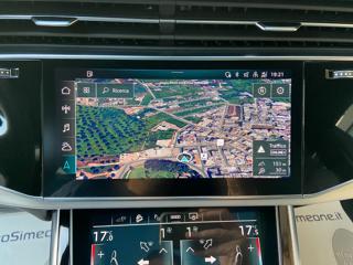 AUDI Q8 usata, con Luci diurne LED