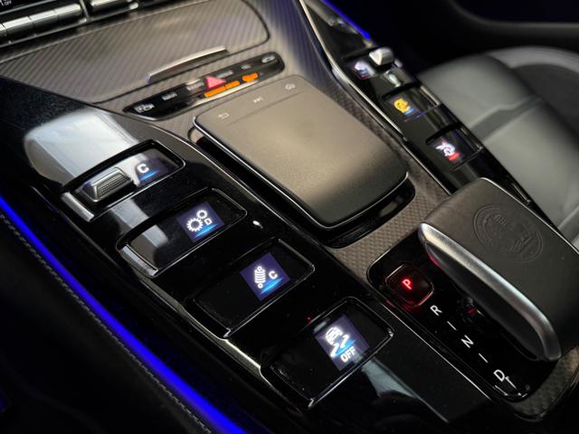 MERCEDES-BENZ AMG GT usata, con USB