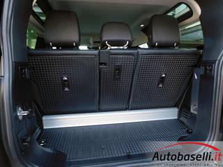 LAND ROVER Defender usata 71
