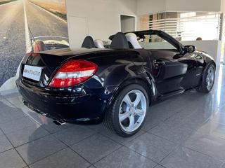MERCEDES-BENZ SLK 200 usata, con Autoradio