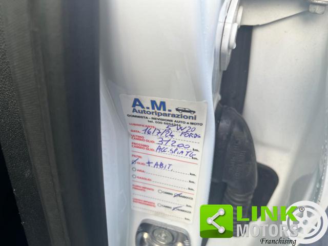 FORD Fiesta usata, con Park Distance Control