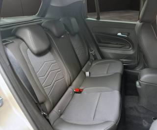 JEEP Avenger usata, con Autoradio digitale