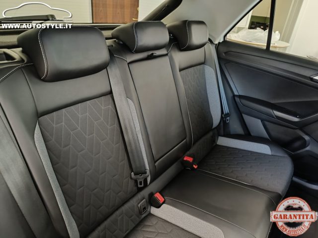 VOLKSWAGEN T-Roc usata 71