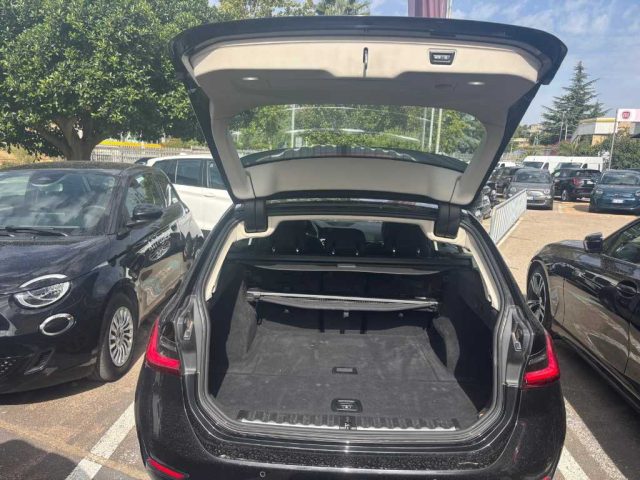 BMW 318 usata, con Sedile posteriore sdoppiato