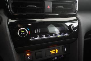 TOYOTA Yaris Cross usata 11