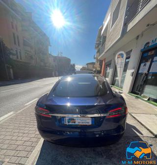 TESLA Model S usata, con Autoradio