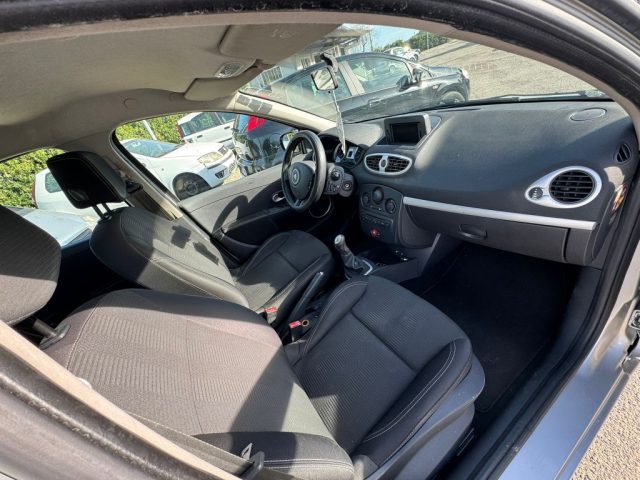 RENAULT Clio usata, con Chiusura centralizzata