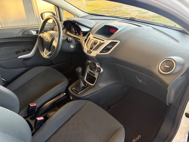 FORD Fiesta usata, con Chiusura centralizzata