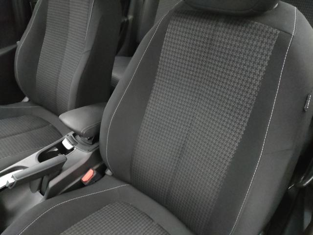 PEUGEOT 308 usata, con Controllo automatico clima