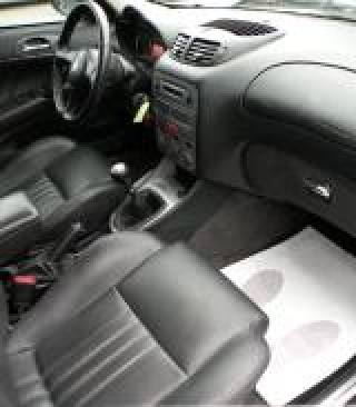 ALFA ROMEO 147 usata, con Airbag laterali