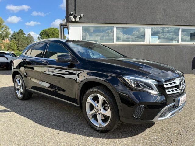 MERCEDES-BENZ GLA 180 usata, con Airbag Passeggero
