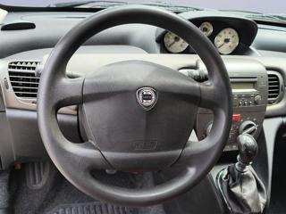 LANCIA Ypsilon usata, con Servosterzo