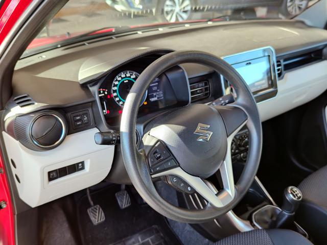 SUZUKI Ignis usata, con Autoradio