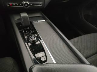 VOLVO XC60 usata, con Fari LED