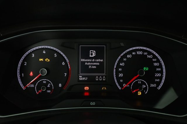 VOLKSWAGEN T-Roc usata 6