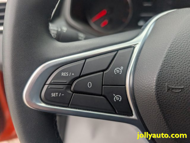 RENAULT Clio usata, con Frenata d